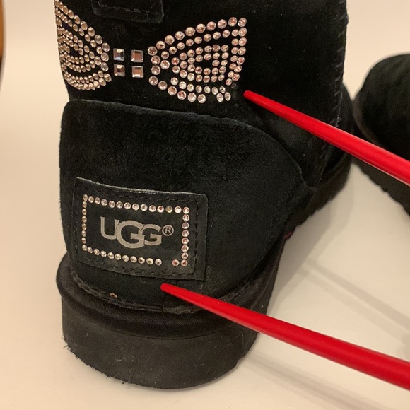 UGG Black Rhinestones Bow - Picture 6 of 7